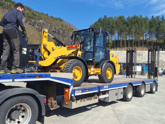CAT 906-14